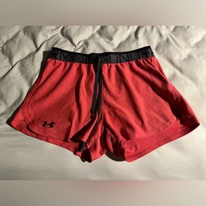 Women’s Medium Under Armour Pink Shorts